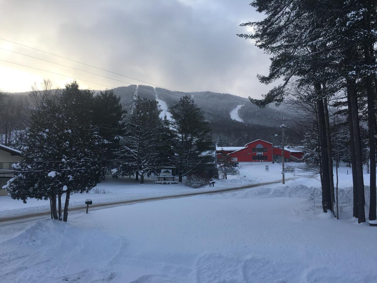 The Upper Pass Lodge Londonderry Extérieur photo