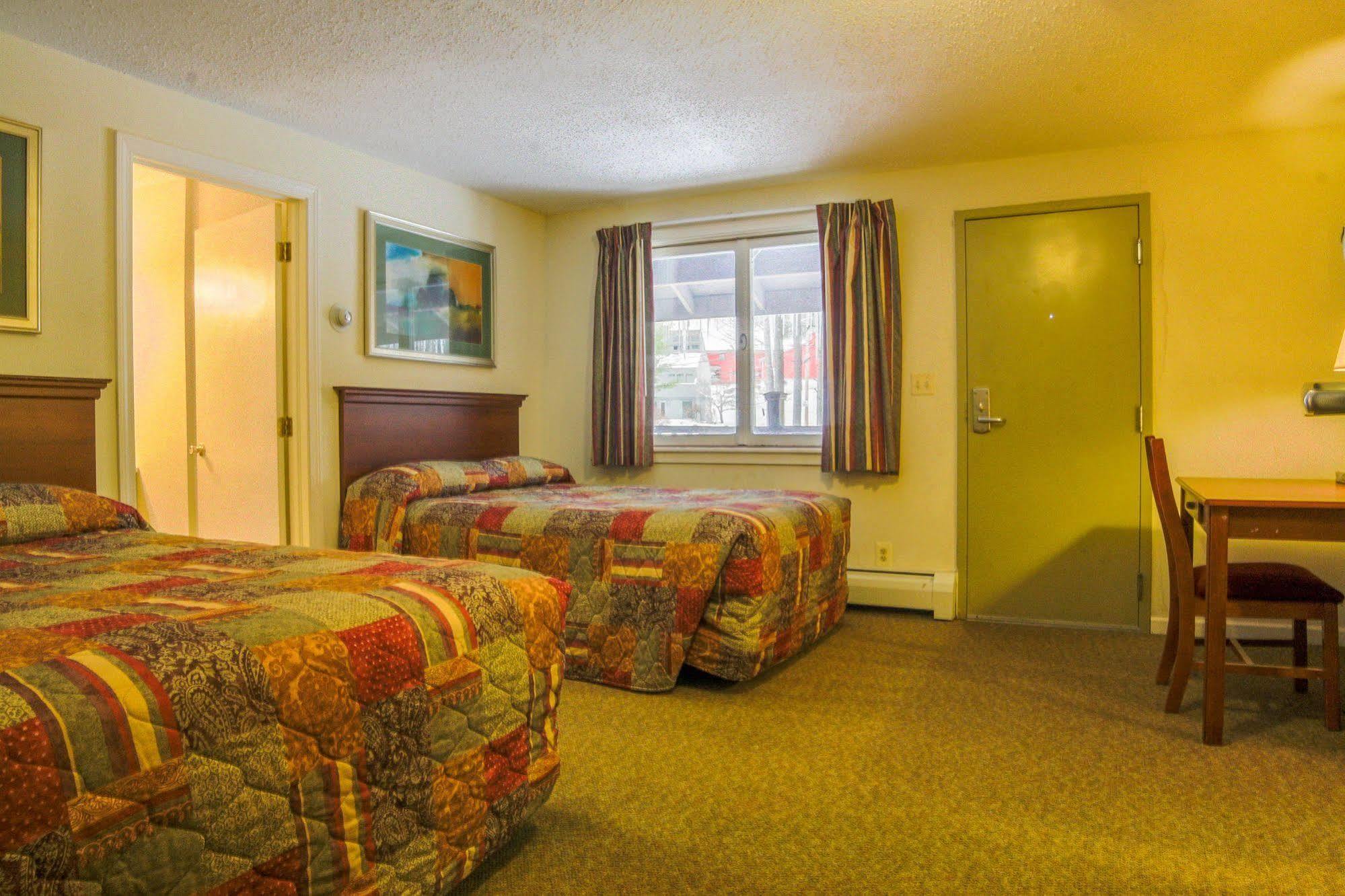 The Upper Pass Lodge Londonderry Extérieur photo