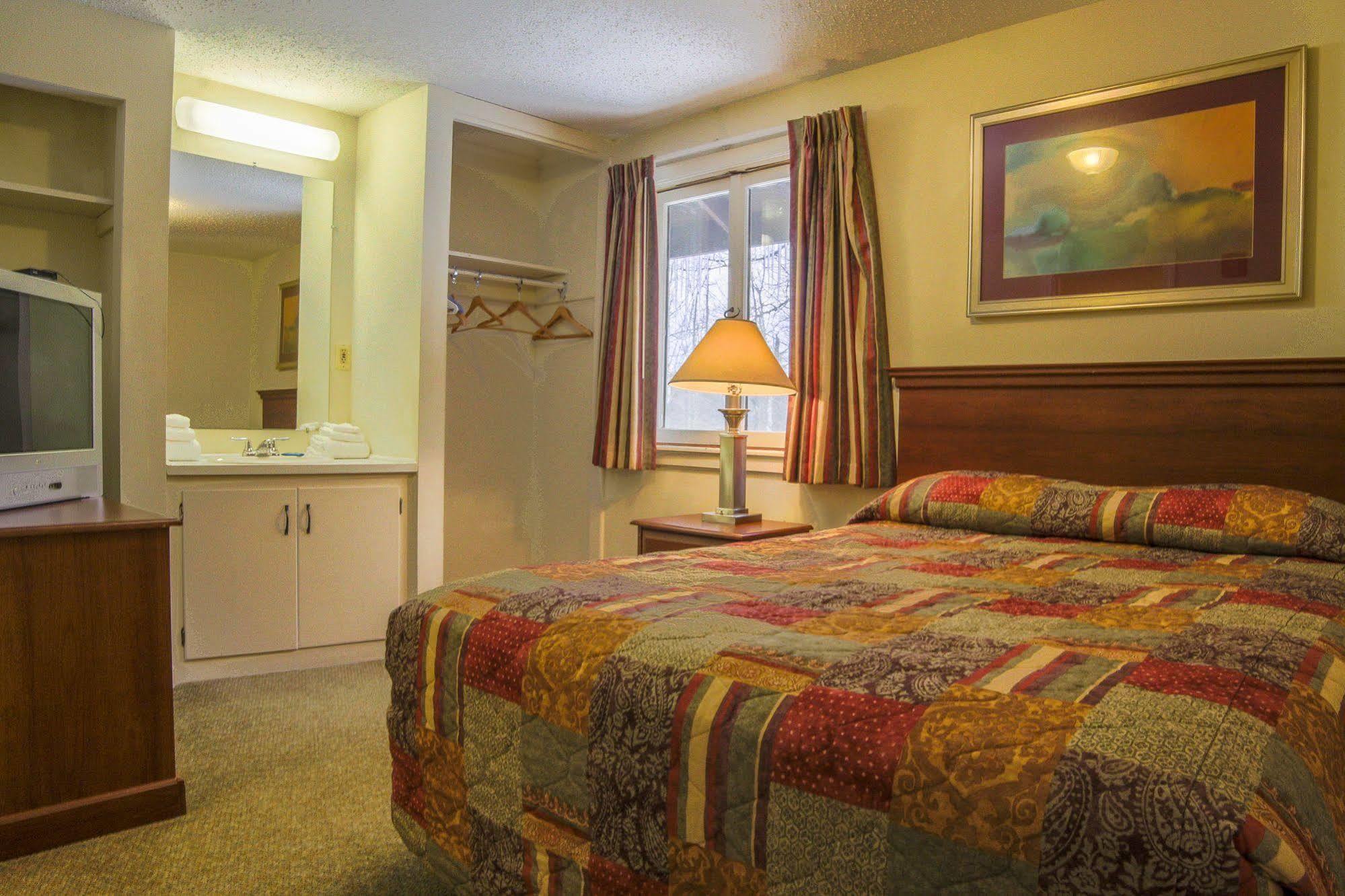 The Upper Pass Lodge Londonderry Extérieur photo