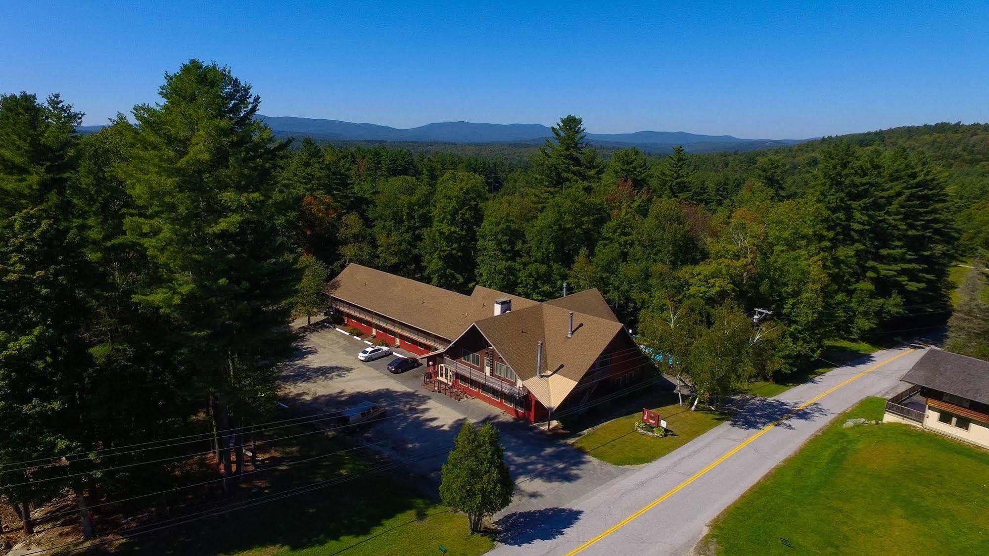 The Upper Pass Lodge Londonderry Extérieur photo