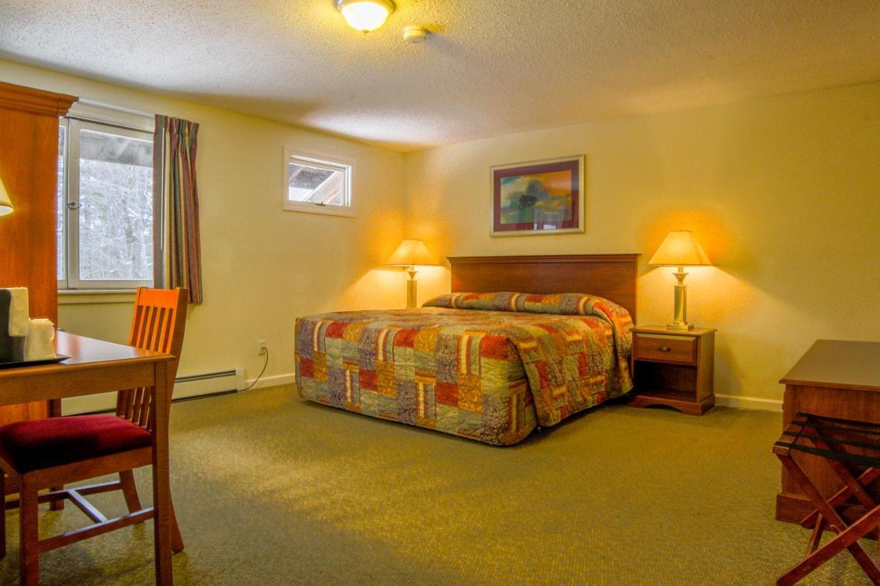 The Upper Pass Lodge Londonderry Extérieur photo